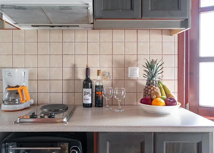 Iliolousto شقة سكالا